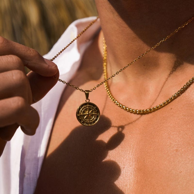 Colar Bússola Banhado a Ouro 18k COLAR 71 Blueen Store 