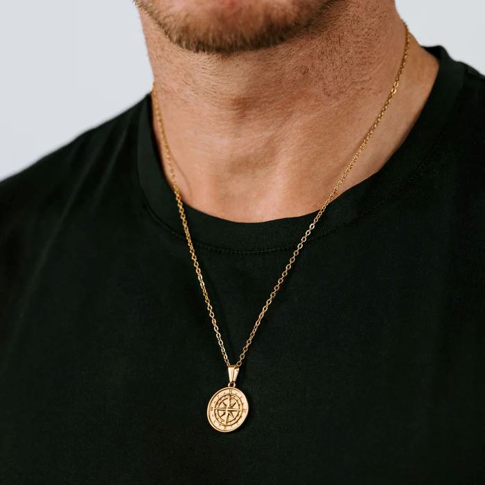 Colar Bússola Banhado a Ouro 18k COLAR 71 Blueen Store 