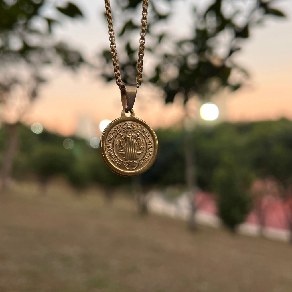 Colar Medalha São Bento Banhado Ouro 18k COLAR 11 Blueen Store 