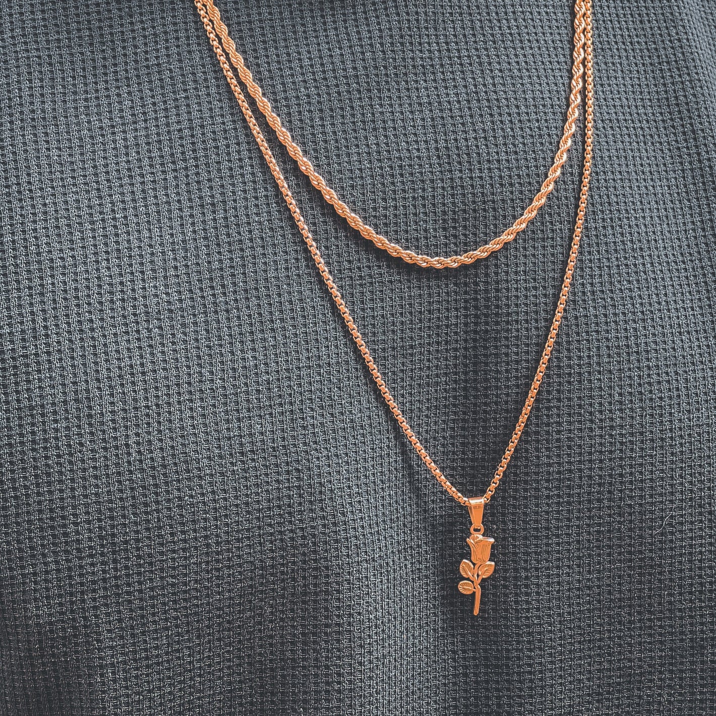 Kit 2 Correntes Minimalista e Rose Banhado Ouro 15k COLAR 52 Blueen Store 