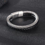 Pulseira Couro + Costura de Aço PULSEIRA 58 Blueen Store Preto com Prateado 19cm 