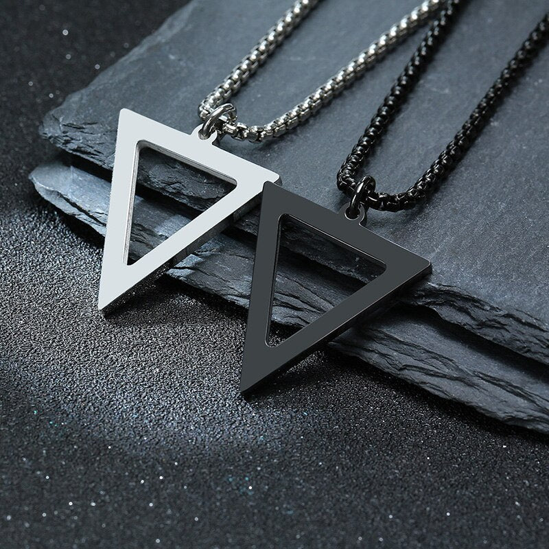 Colar TRIANGLE 0 Blueen Store 